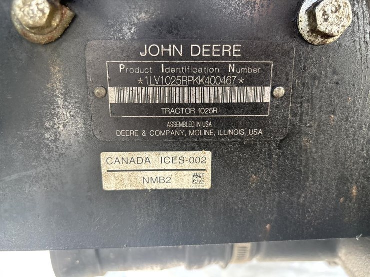 john-deere-1025-image-55