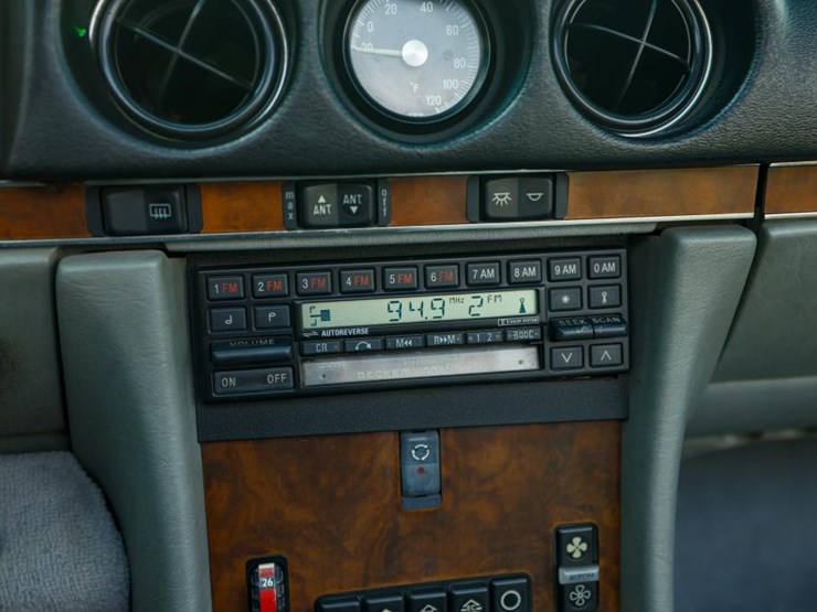 #2279-•-1988-mercedes-benz-500-class-560-sl-roadster-image-83