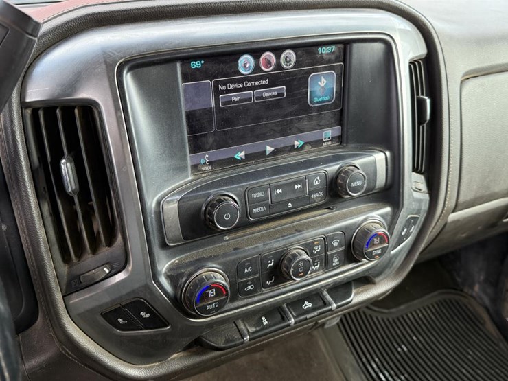 #2146-•-2015-chevrolet-silverado-2500hd-ltz-4x4-pickup-tru-image-65