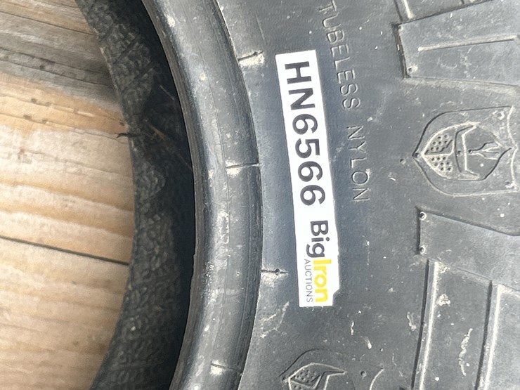 26x10r12-tires-image-7