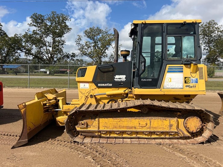 2005-komatsu-d39px-21-image-1