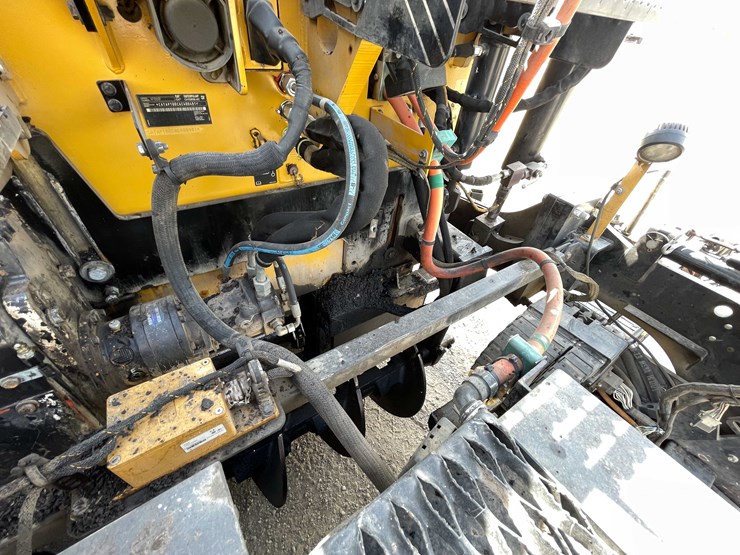 #8612-•-2019-cat-ap100f-asphalt-paver-(aps)-image-103