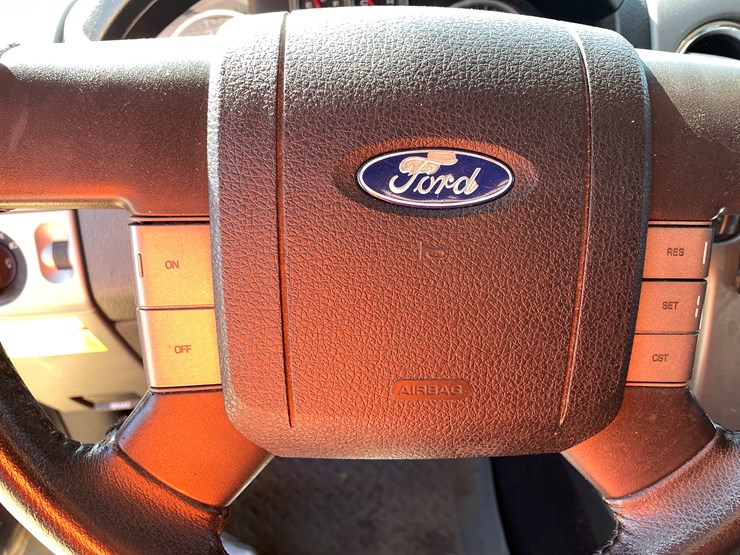2005-ford-f150-image-70