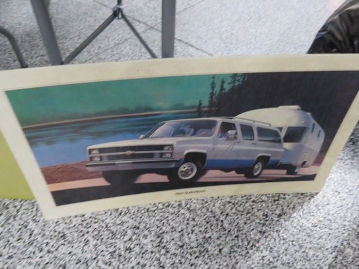 chevrolet-suburban-image-6