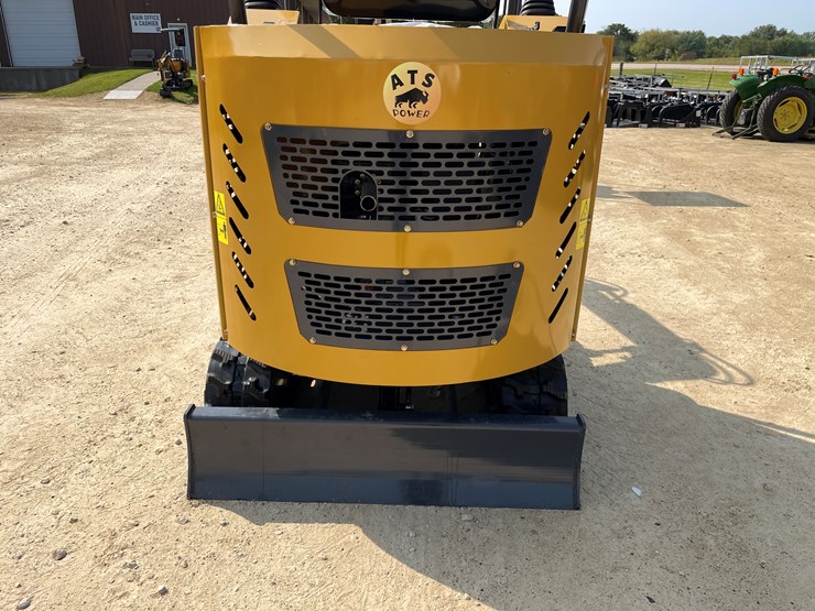#213-•-new-rt15r-mini-excavator-image-15