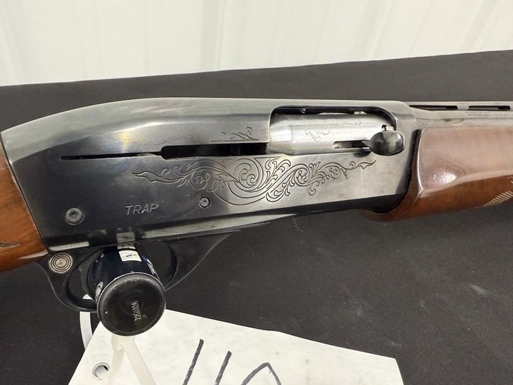 remington-1100-12-gauge-shotgun-image-2