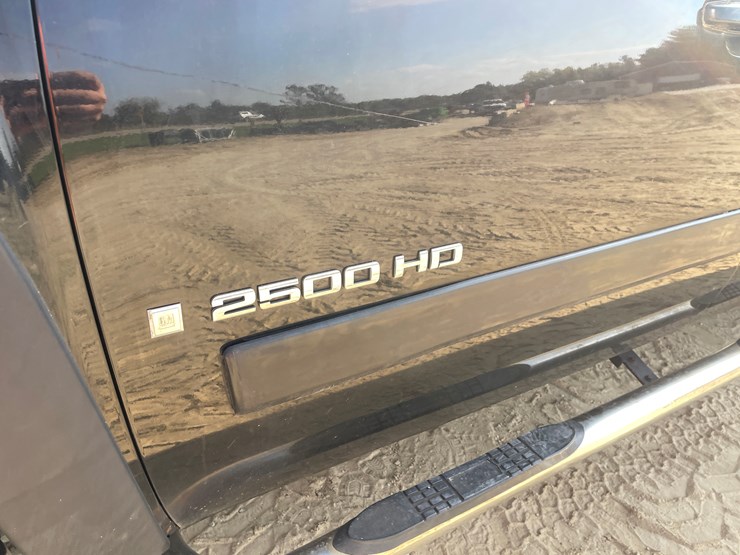 2008-chevrolet-silverado-image-10