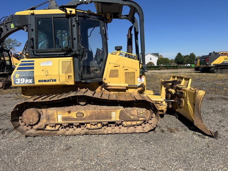 2014-komatsu-d39px-image-6