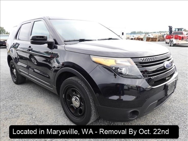 2015-ford-explorer-image-13