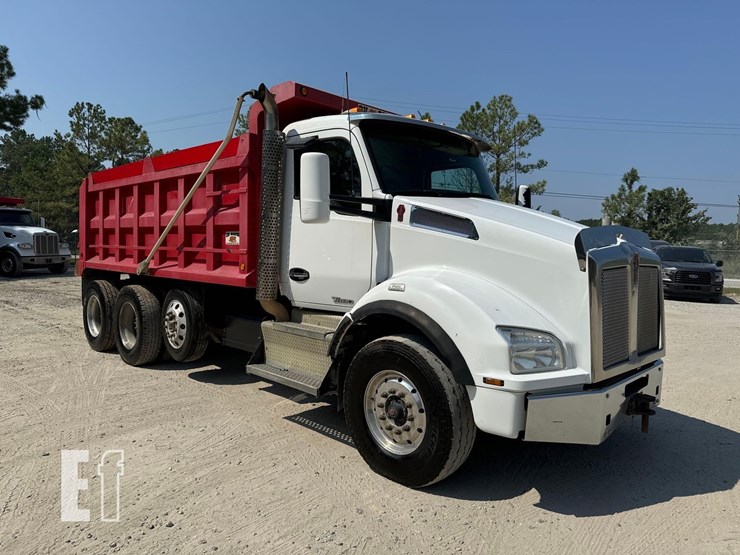 2016-kenworth-t880-image-1