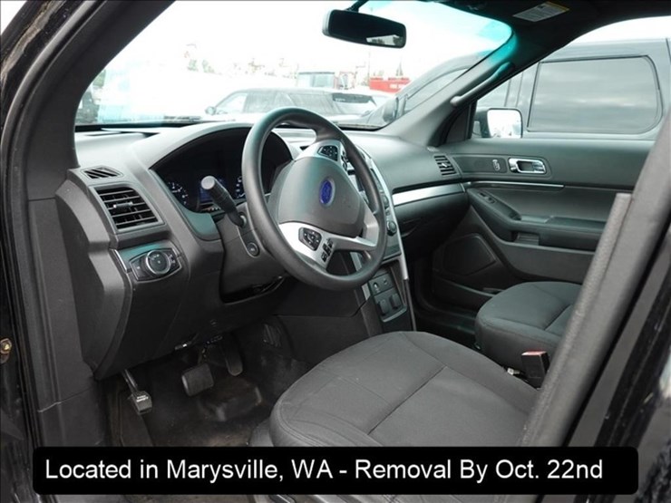 2015-ford-explorer-image-5
