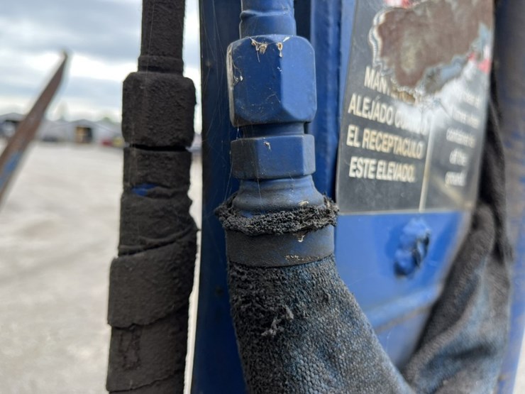 #1631-•-2005-mack-mr-garbage-truck-image-29
