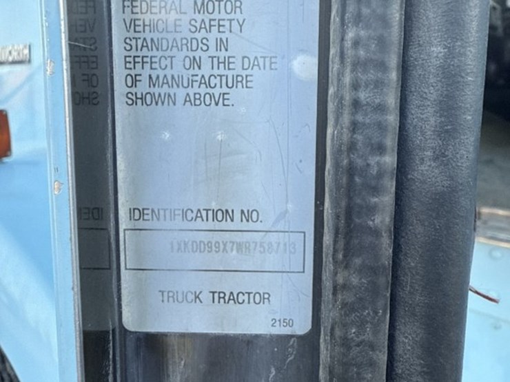 2015-kenworth-t800-image-90