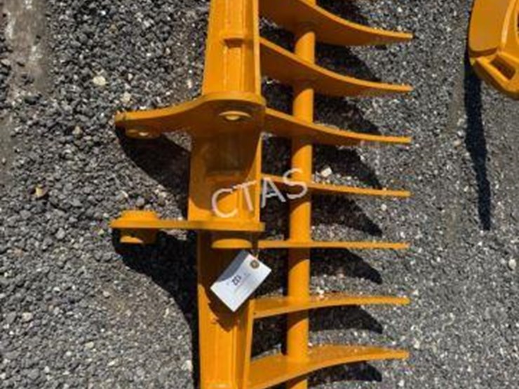 #132-•-44"-cat305-rake-for-excavator-image-2