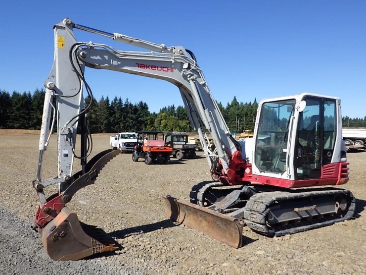 2017-takeuchi-tb290-image-1