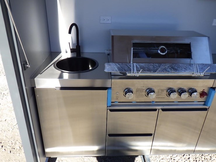 barbecue-house-7'-image-8