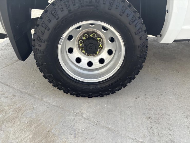 2017-dodge-ram-3500-image-48