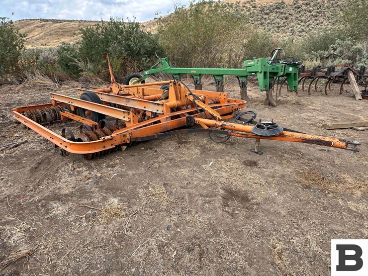 bearcat-seedbed-maker-image-6