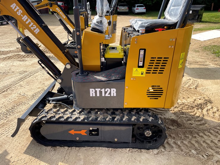 #202-•-new-rt12r-mini-excavator-image-12