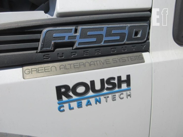 2016-ford-f550-image-8