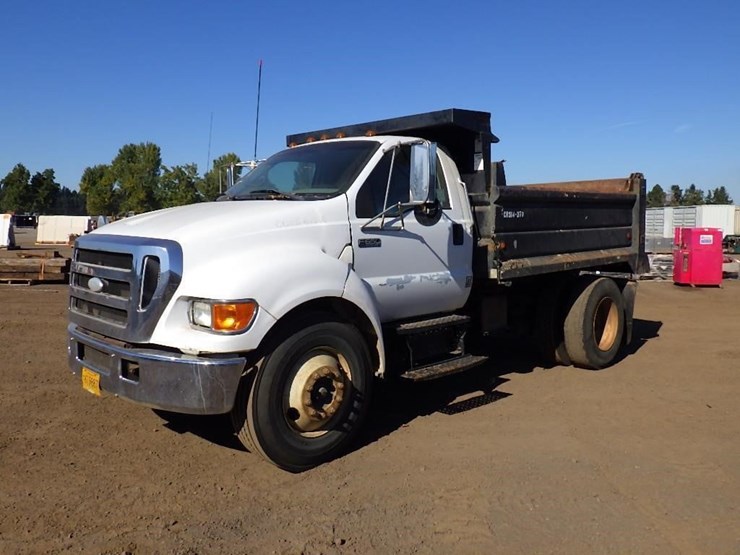 2007-ford-f650-image-1