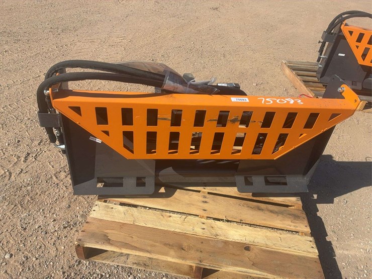 wolverine-adjustable-pallet-fork-image-7