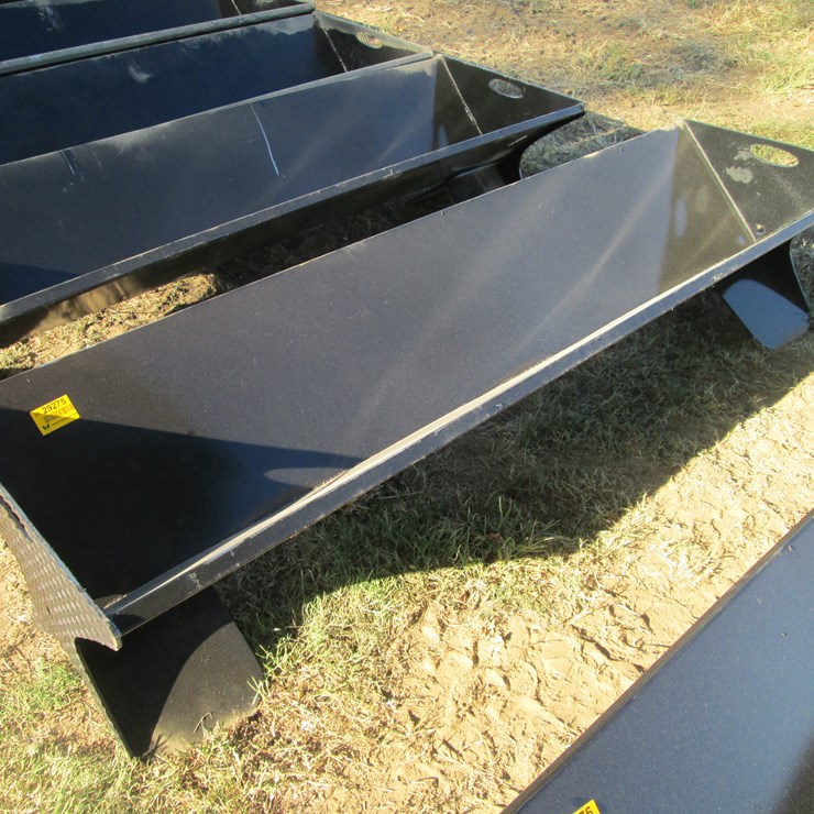 #29275 • Feed Trough
