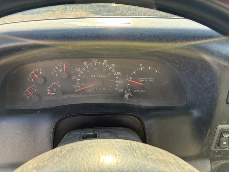 2010-ford-f650-image-16