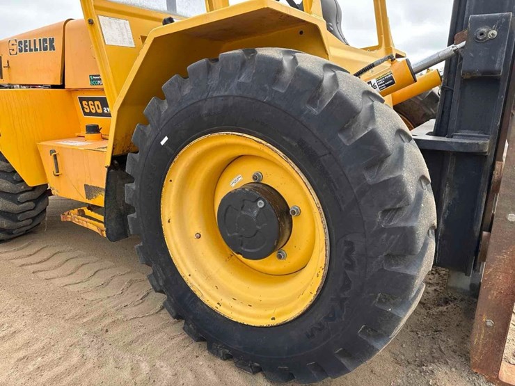 sellick-s60j4i-2-rough-terrain-forklift-image-11