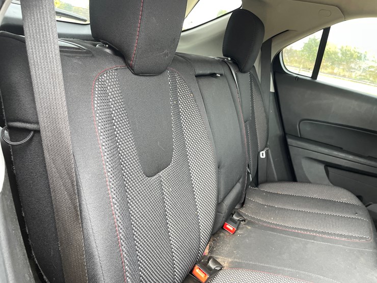 2012-chevrolet-equinox-lt-image-51