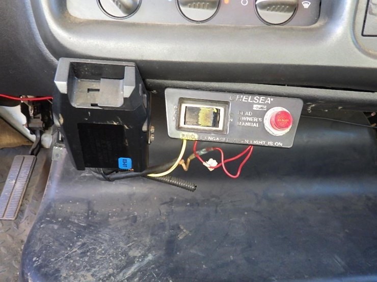 2008-gmc-c5500-11'-s/a-service-truck-image-48