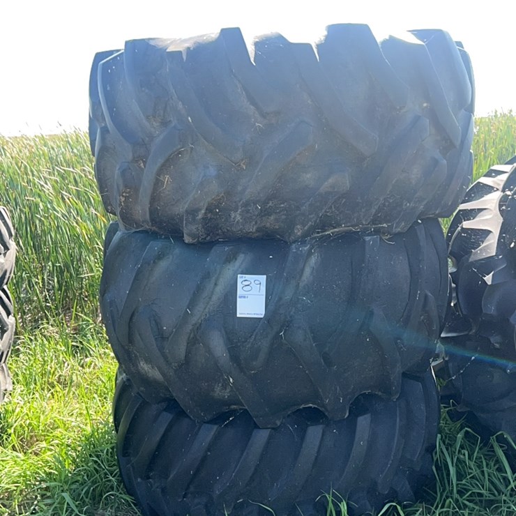 (3) 30.5/32 combine tires, decent tires