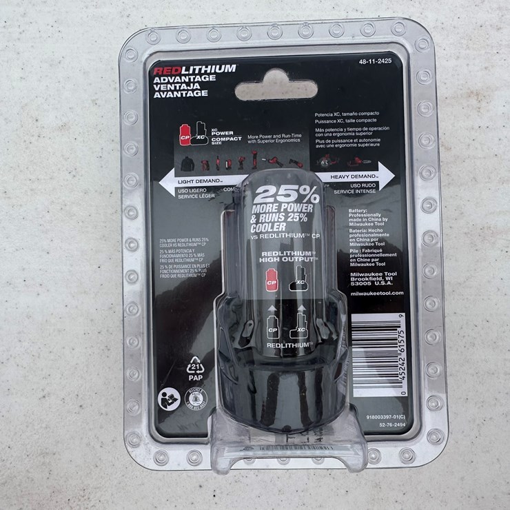 #1598 • Milwaukee M12 HIGH OUTPUT CP2.5 Battery