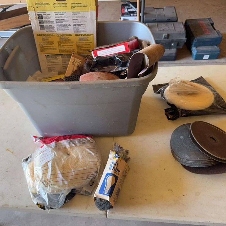 Sandpaper/abrasive discs, polishing items