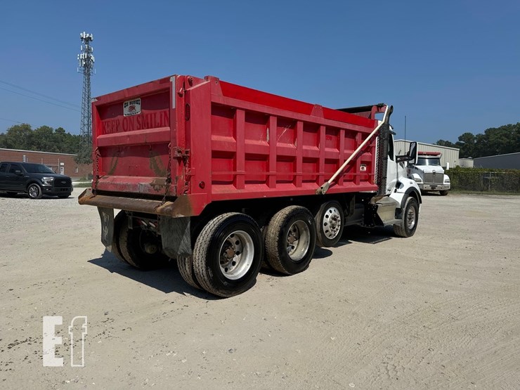 2016-kenworth-t880-image-3