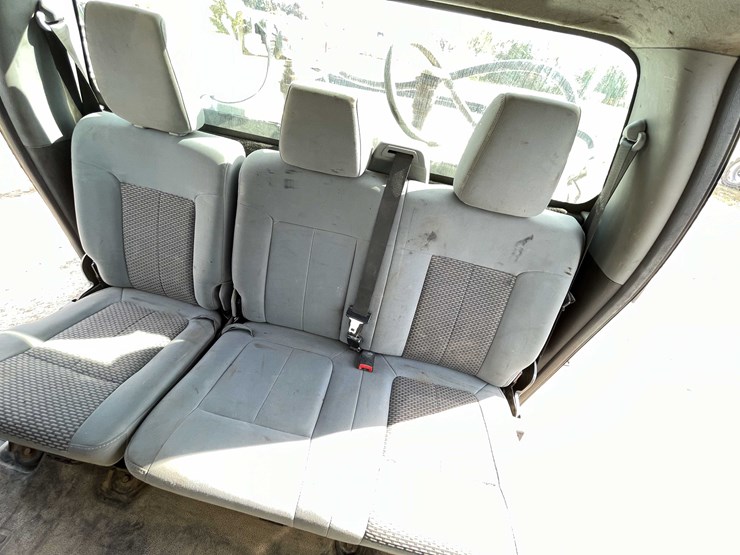 2011-ford-f250-xl-image-41