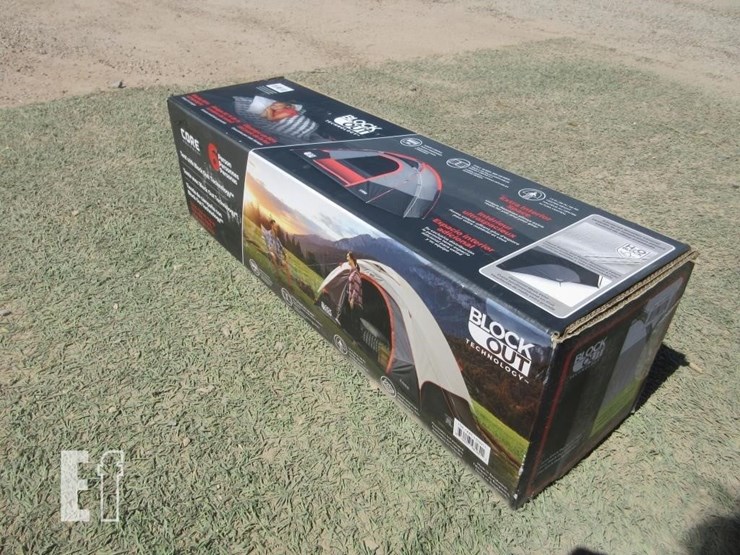 core-equipment-6-person-tent-image-3