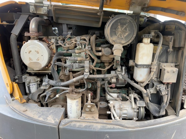 2018-volvo-ecr88d-image-33
