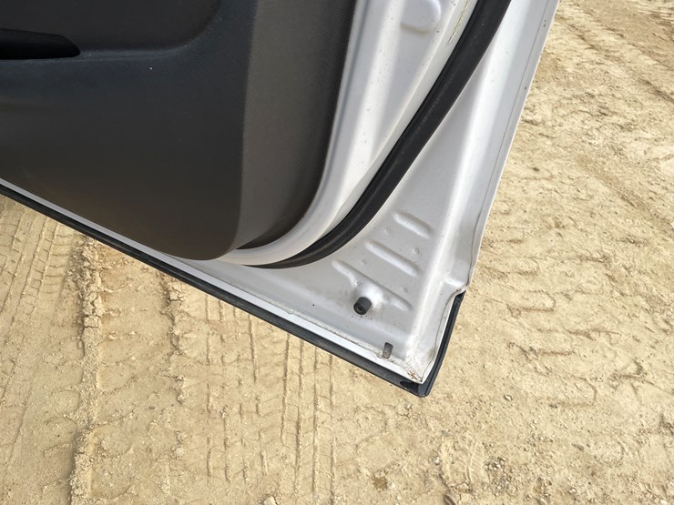 2011-ford-edge-image-38