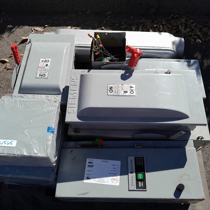 LOT#-112- ELECTRICAL BOXES