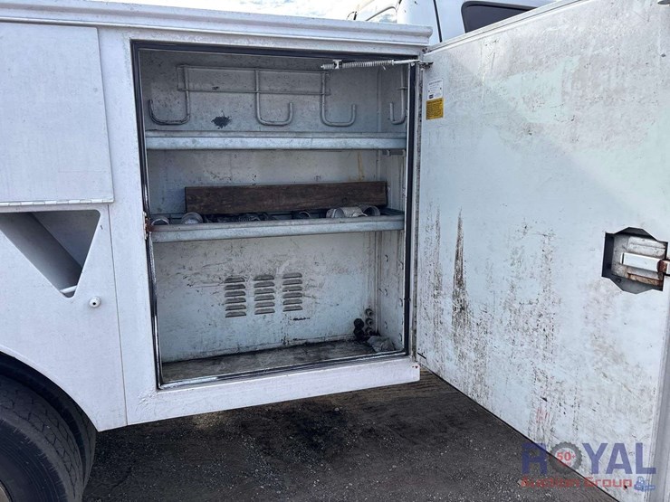 2008-ford-f450-image-22