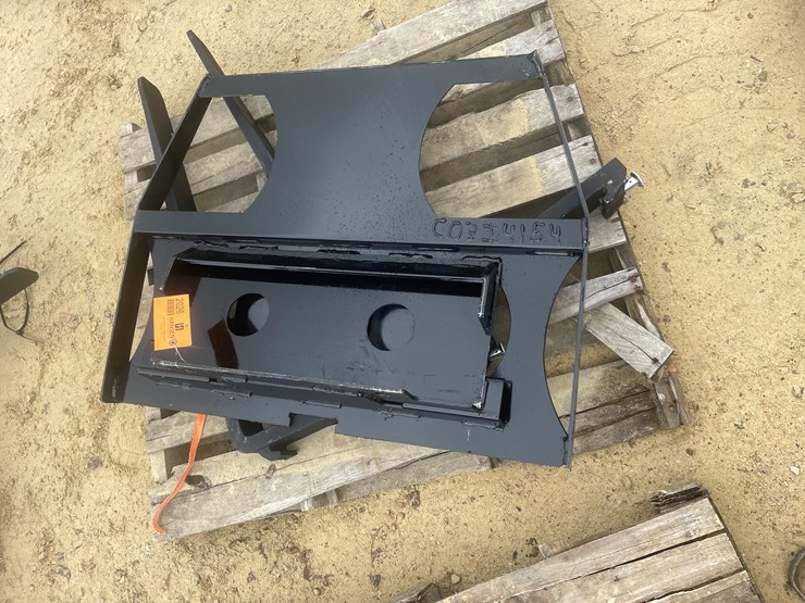 #2026-•-new-kc-mini-fork-frame-with-forks-image-5