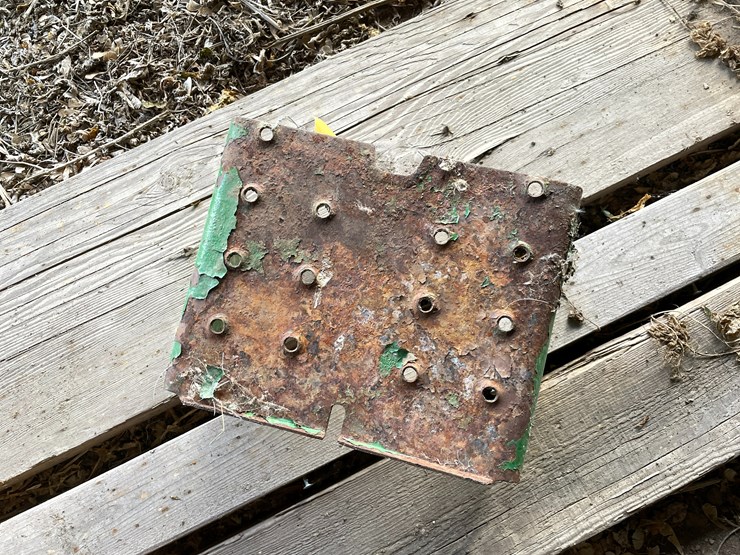 #4491-•-john-deere-pto-shield-image-2
