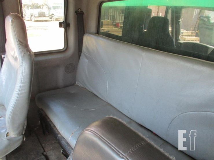 2016-international-durastar-4300-image-9