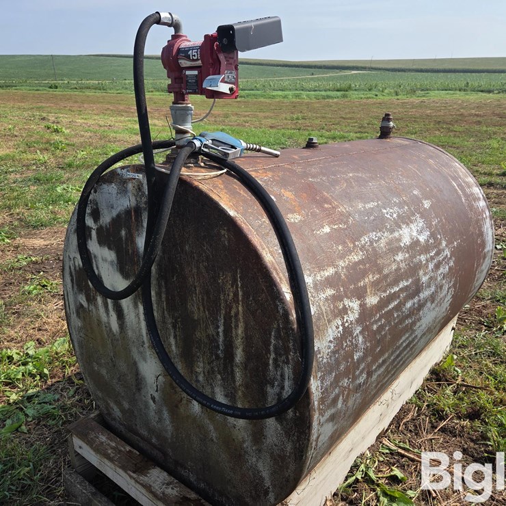 Central Steel Fuel Tank