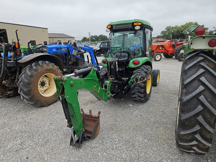 2011-john-deere-3720-image-17