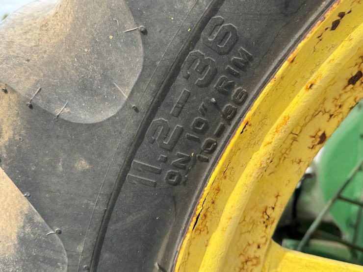 john-deere-b-image-11