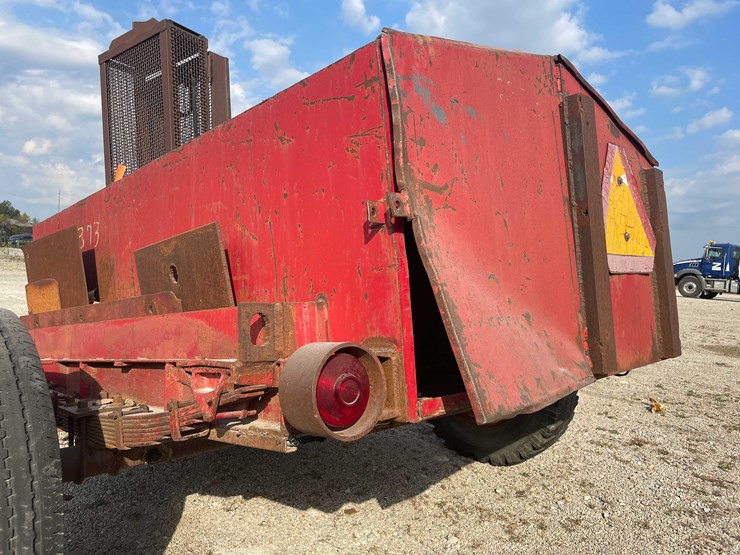 #8632-•-jobsite-parts,-tool-and-grease-trailer-(maq)-image-25