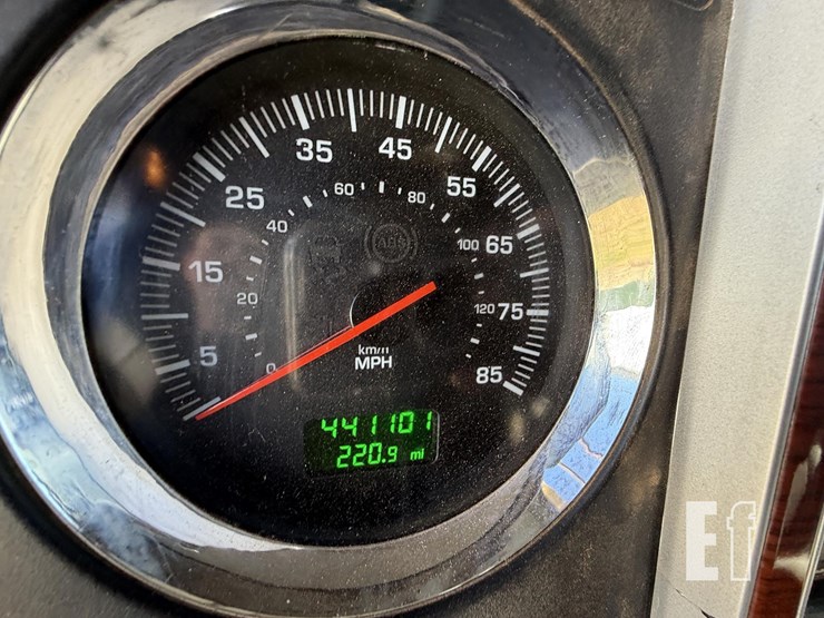 2009-kenworth-t800-image-32