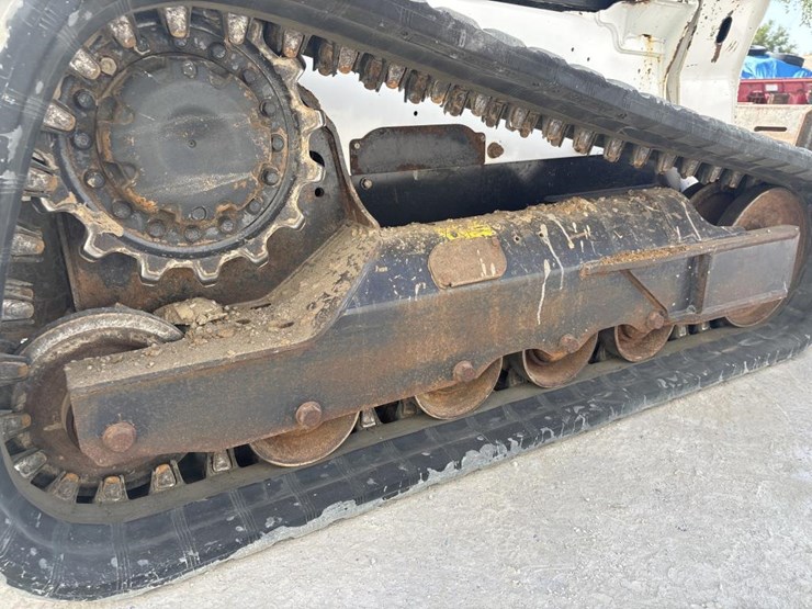 2019-bobcat-t650-image-26